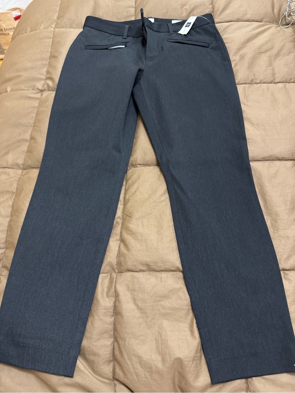 GAP Women's Straight-Leg Dress Trousers in Charcoal Gray